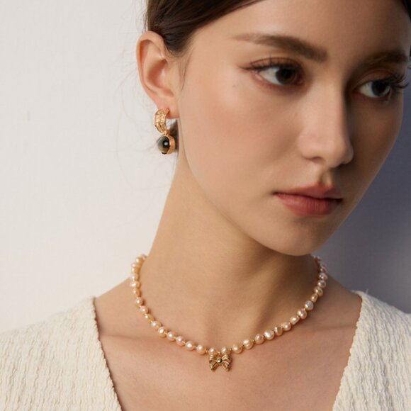 🎀 Artisan Original Pink Pearl & Bow Choker Necklace | S925 Gold Coquette - Picture 4 of 10